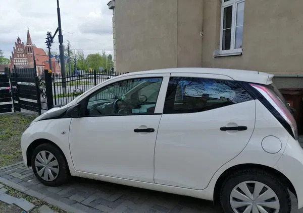 toyota bydgoszcz Toyota Aygo cena 24500 przebieg: 100200, rok produkcji 2016 z Bydgoszcz